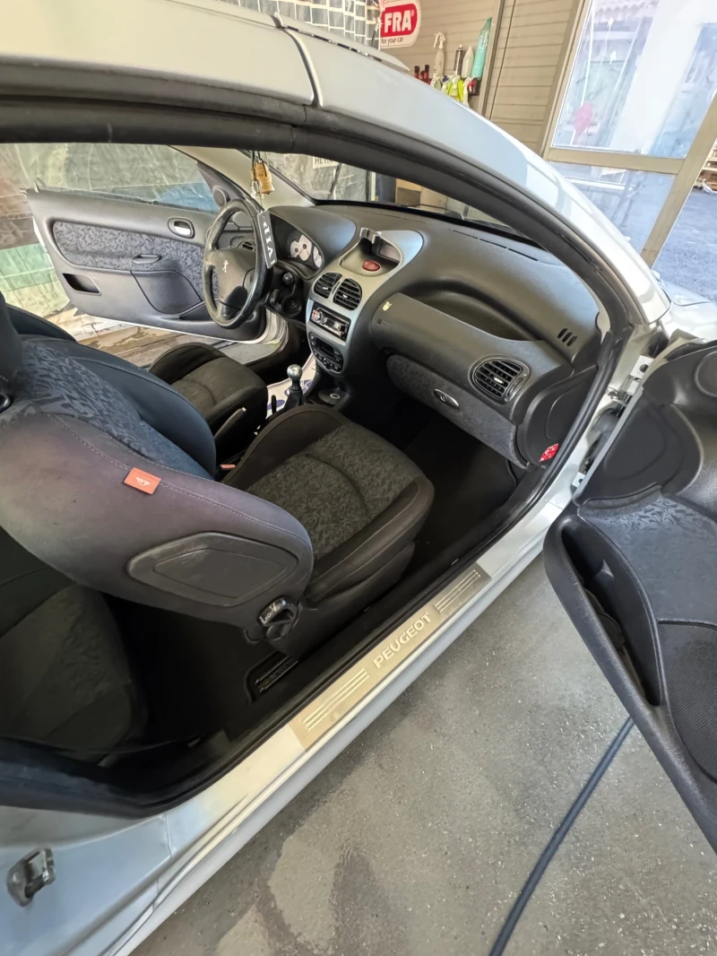 Peugeot 206 Cc, снимка 6 - Автомобили и джипове - 52181774
