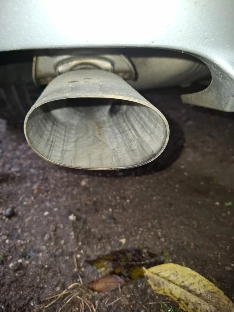 BMW 320, снимка 14 - Автомобили и джипове - 52388582