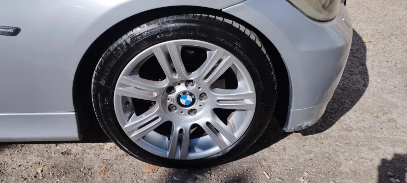 BMW 320, снимка 6 - Автомобили и джипове - 52388582