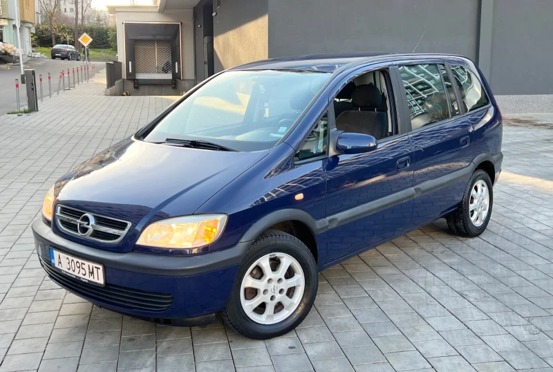 Opel Zafira 1.6 6+ 1 2005г
