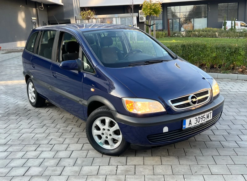 Opel Zafira 1.6 6+ 1 2005г, снимка 3 - Автомобили и джипове - 52705441