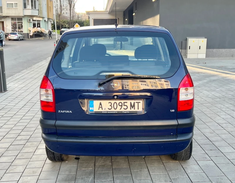 Opel Zafira 1.6 6+ 1 2005г, снимка 6 - Автомобили и джипове - 52705441