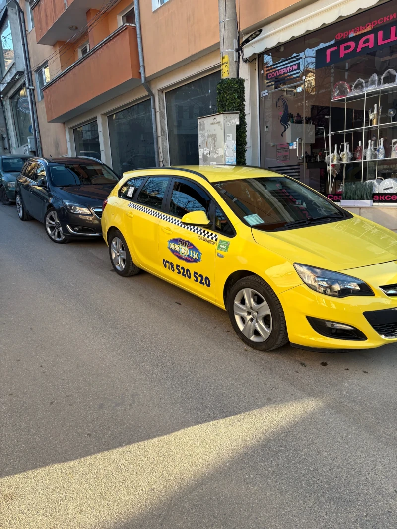Opel Astra, снимка 2 - Автомобили и джипове - 52958627