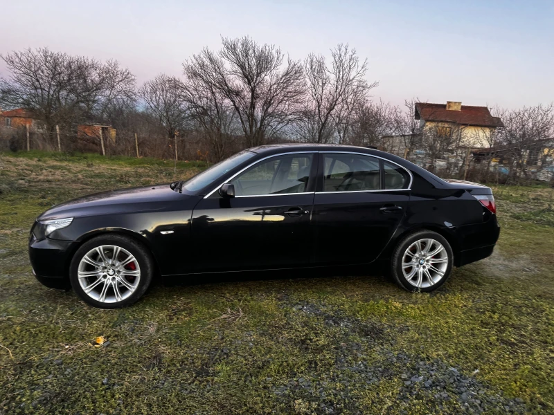 BMW 520 i, снимка 6 - Автомобили и джипове - 52966380