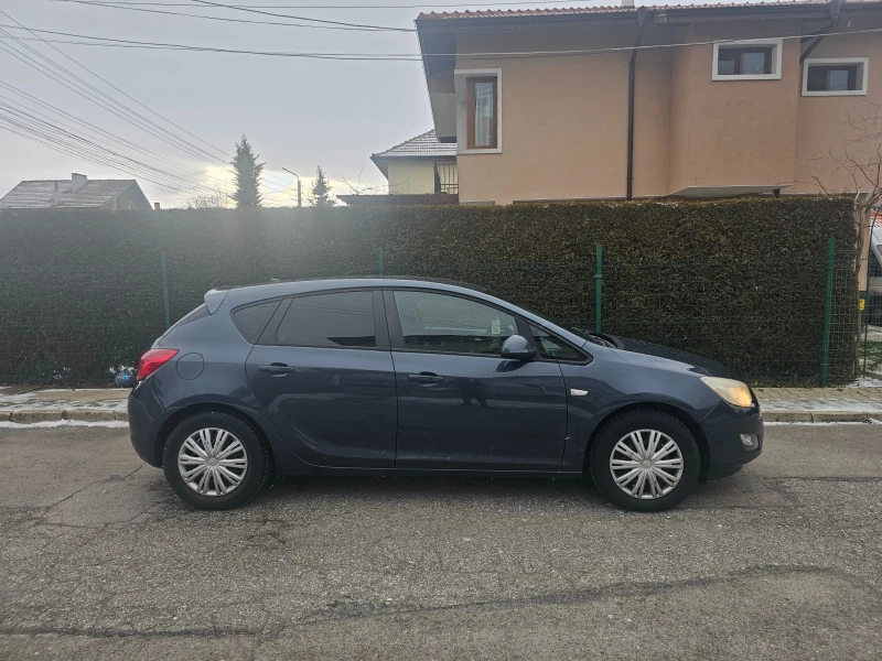 Opel Astra Гаражна-климатр, снимка 7 - Автомобили и джипове - 53064508