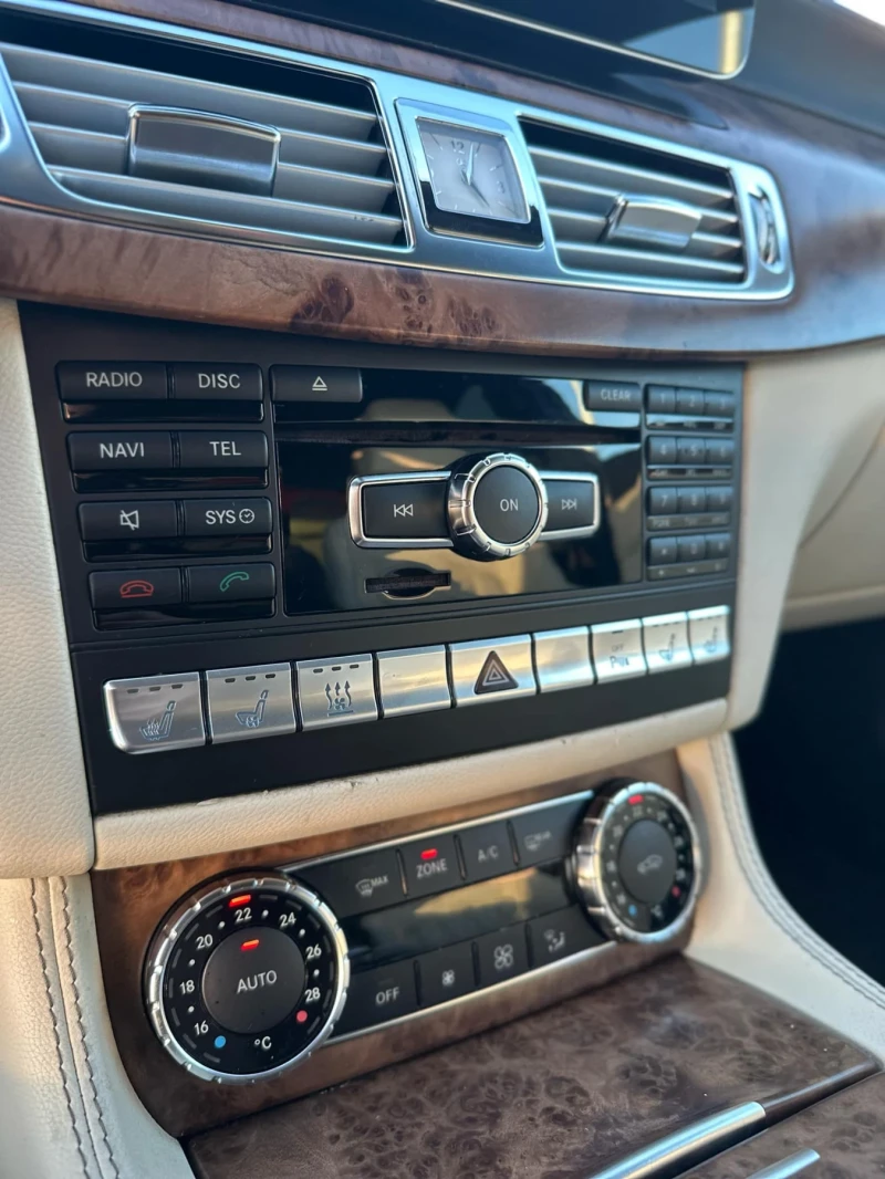 Mercedes-Benz CLS 350 AMG-LINE , снимка 10 - Автомобили и джипове - 53217833