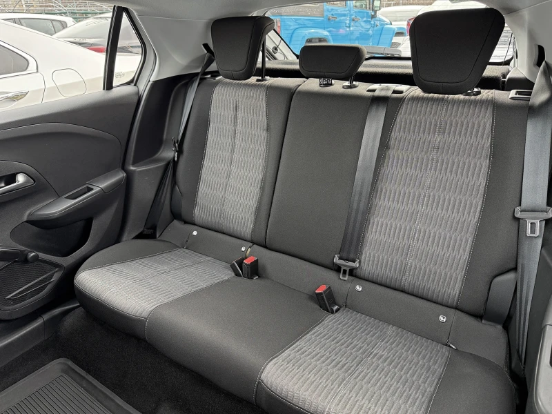 Opel Corsa 1.2 Гаранционен!, снимка 10 - Автомобили и джипове - 53598490