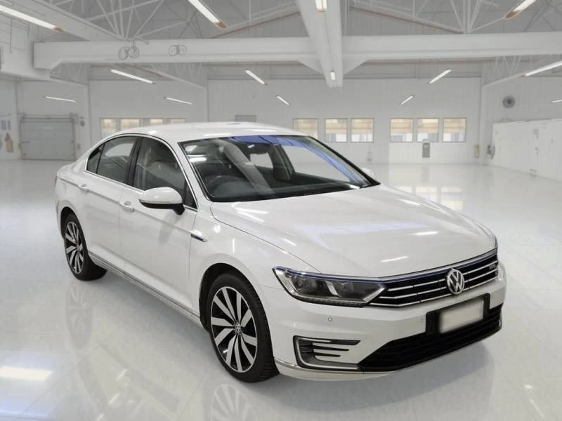 VW Passat GTE 1.4 TSI | Auto.bg — изображение 1