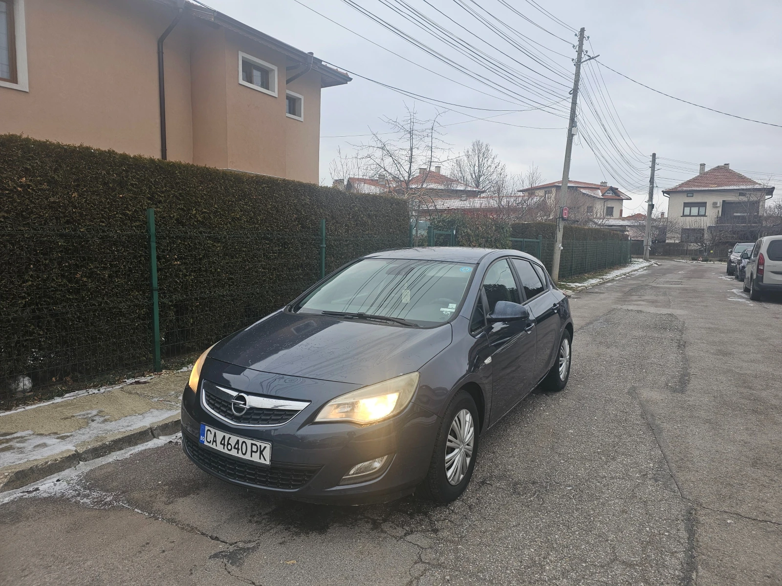 Opel Astra Гаражна-климатр, снимка 1