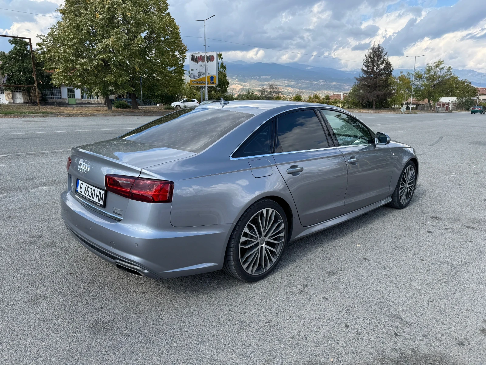 Audi A6 3.0 TFSI - изображение 2