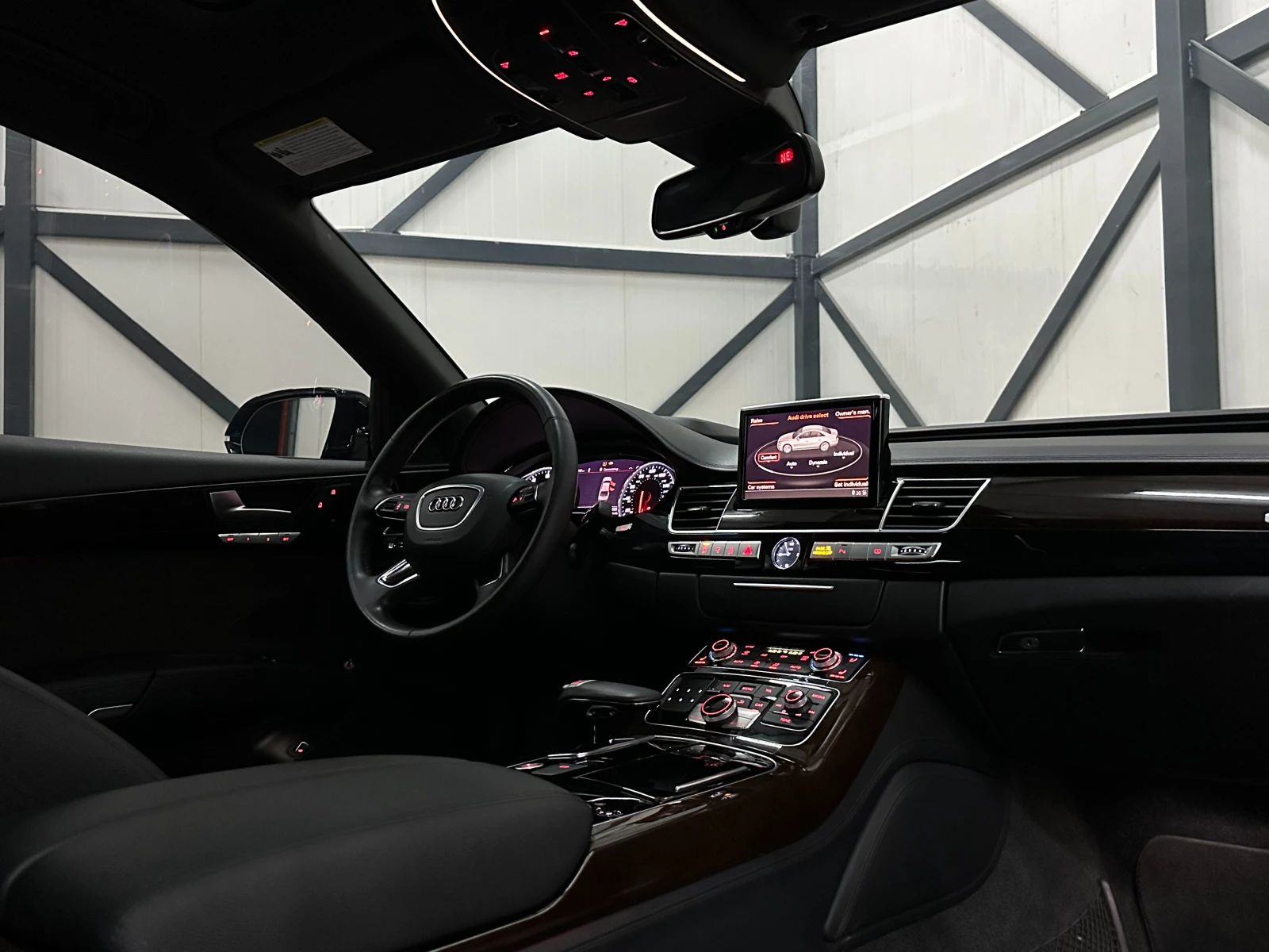 Audi A8 * L* FACE* МАСАЖ* ОБДУХ* DISTR* , снимка 10 - Автомобили и джипове - 50610519