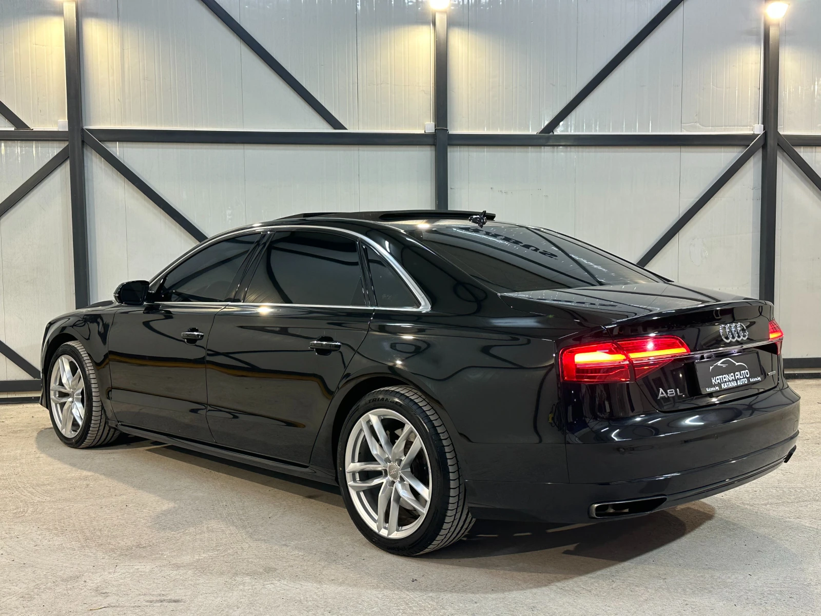 Audi A8 * L* FACE* МАСАЖ* ОБДУХ* DISTR* , снимка 4 - Автомобили и джипове - 50610519