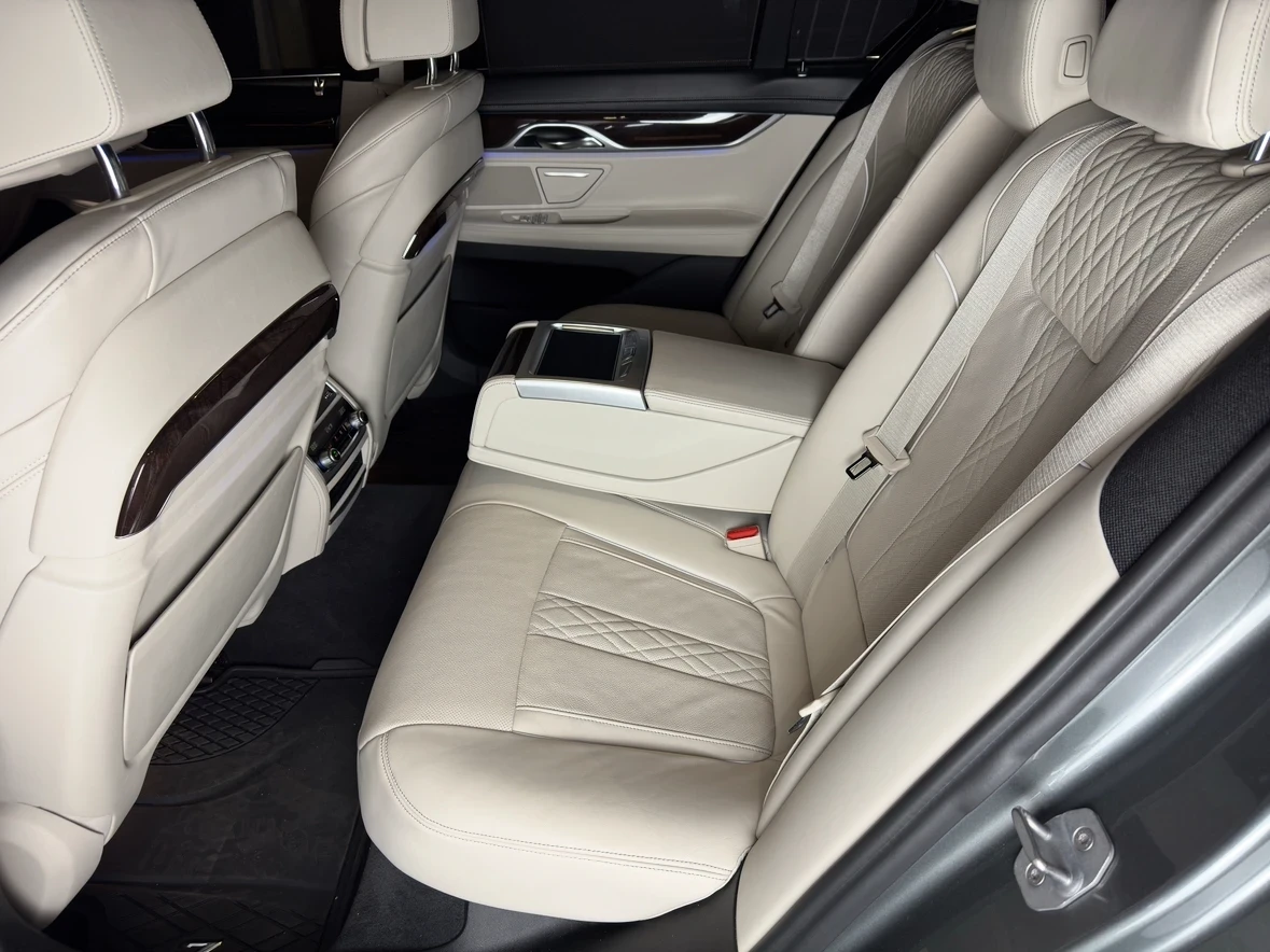 BMW 740 d xDrive  - изображение 10