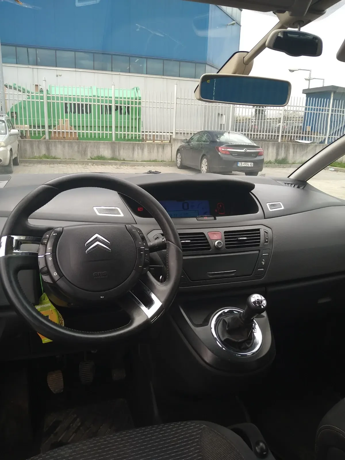 Citroen C4 Picasso 1.6 HDI - изображение 2