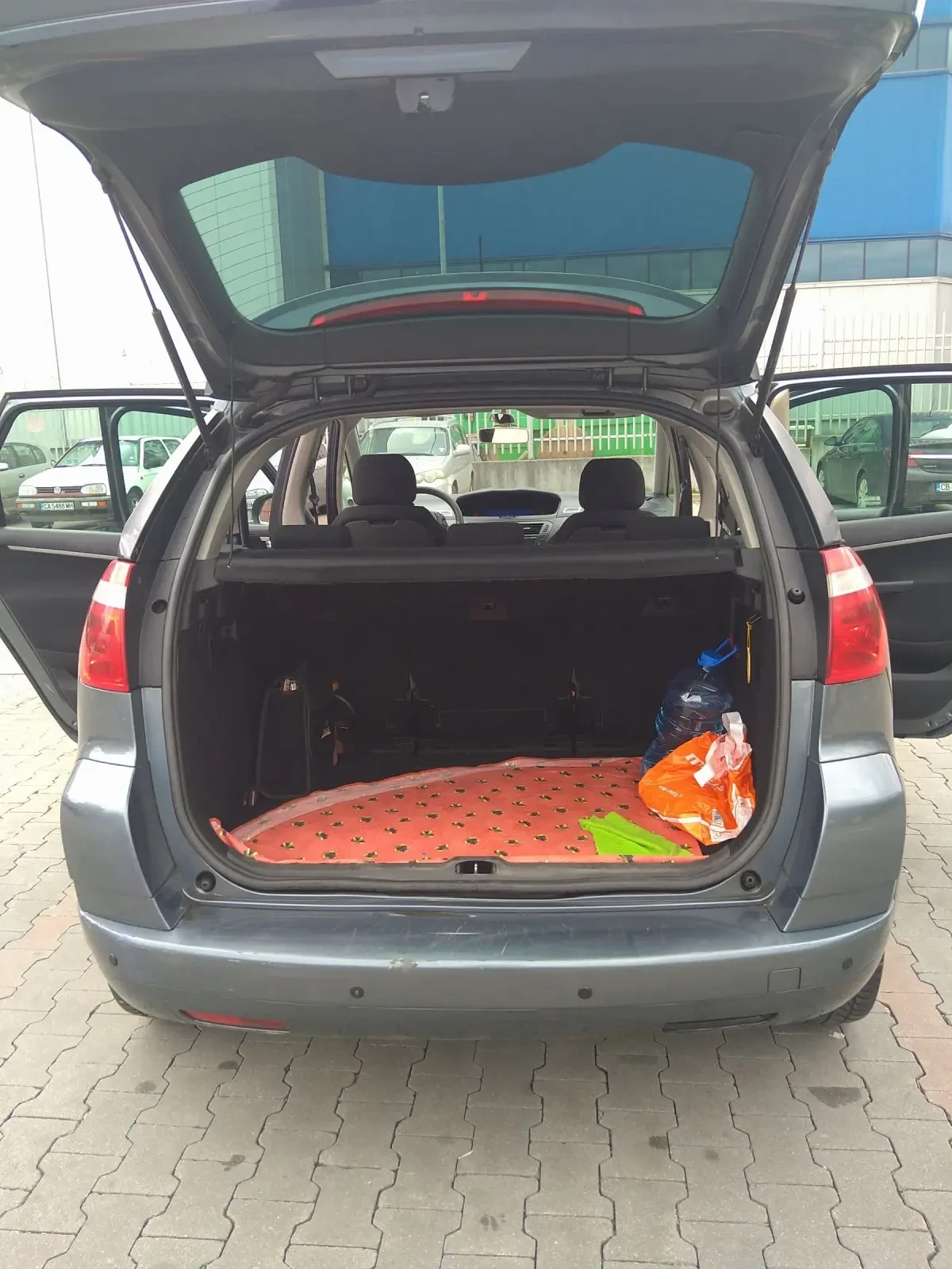 Citroen C4 Picasso 1.6 HDI - изображение 5