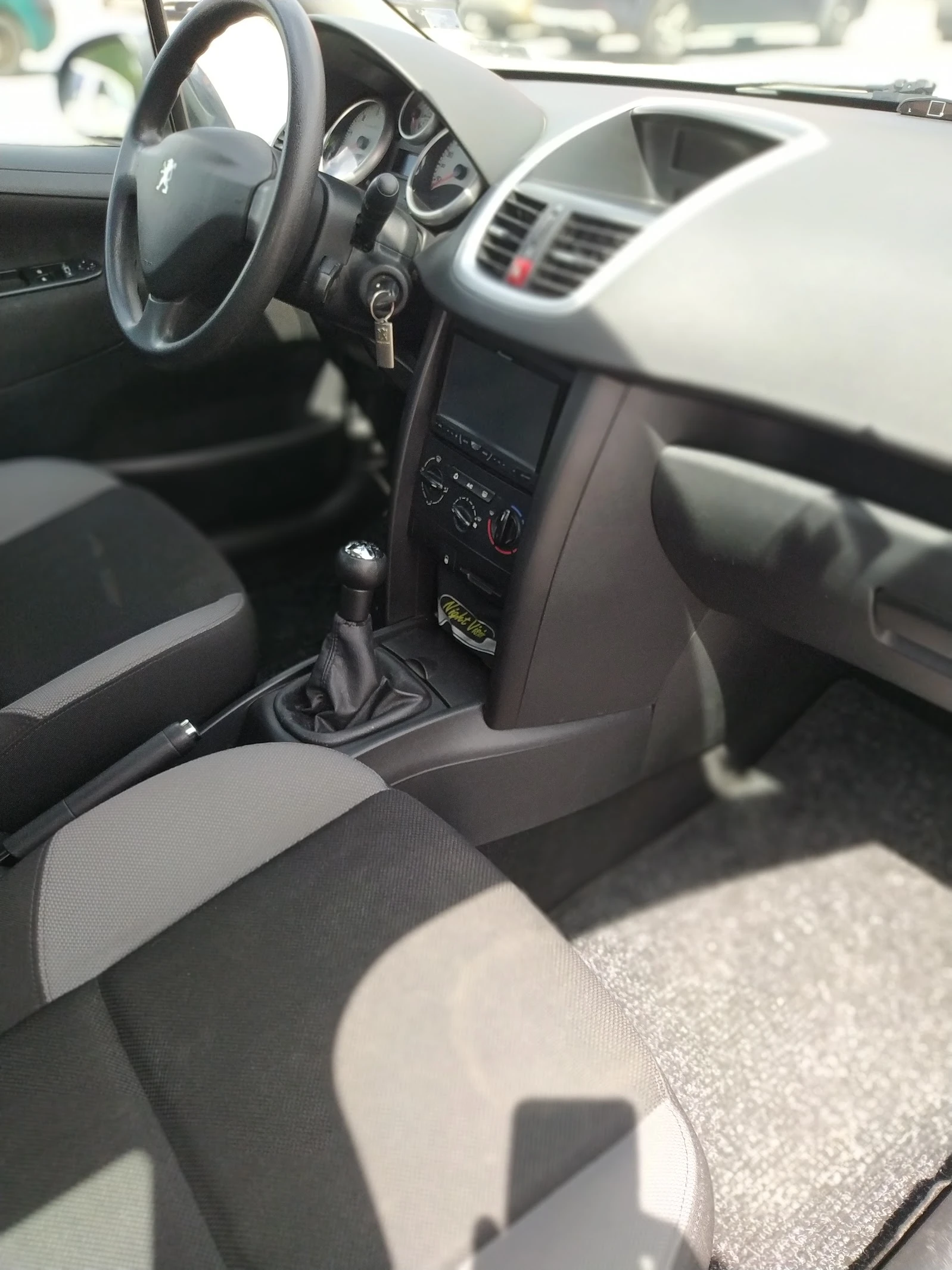 Peugeot 207  - изображение 7