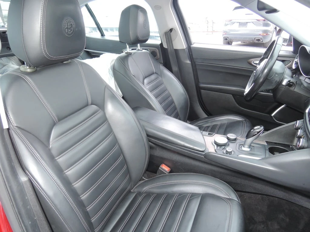 Alfa Romeo Giulia * 4dr Sdn Ti AWD| 8 PNEUS * CARFAX * ���� �� �� | Mobile.bg � ����������� 15