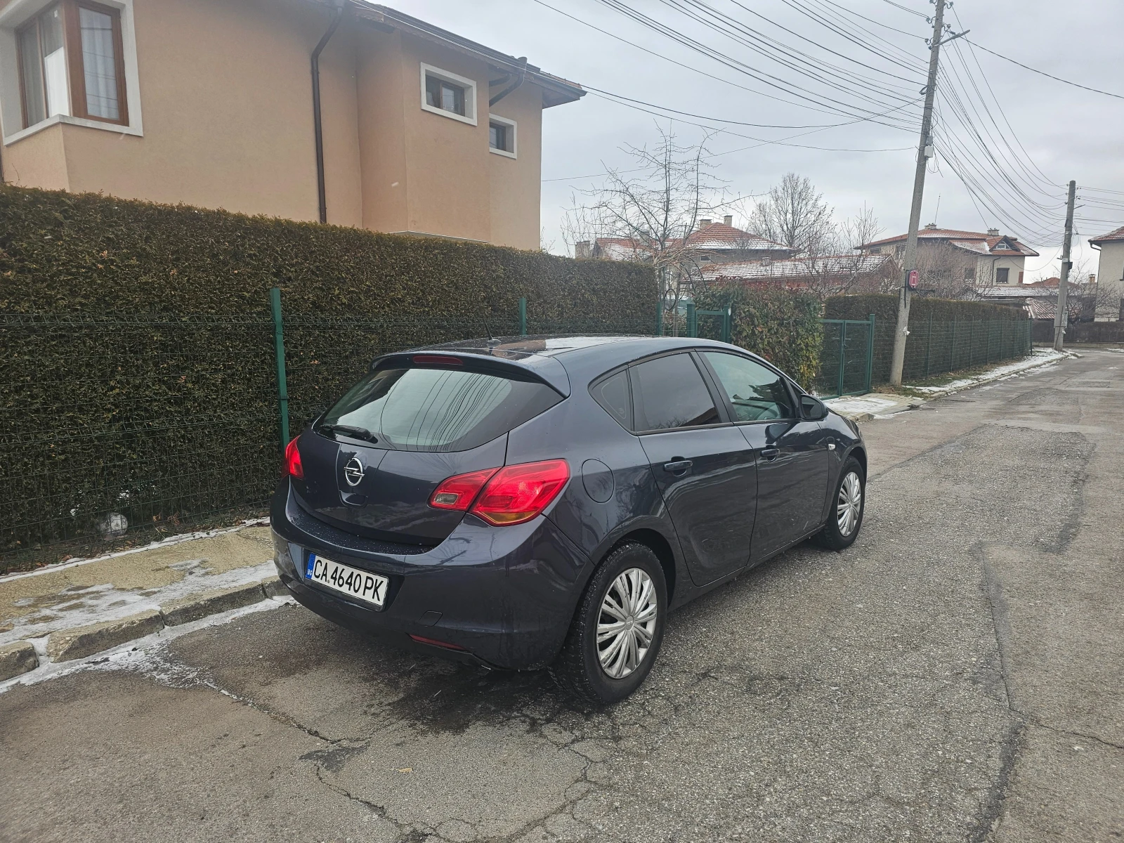 Opel Astra Гаражна-климатр - изображение 6