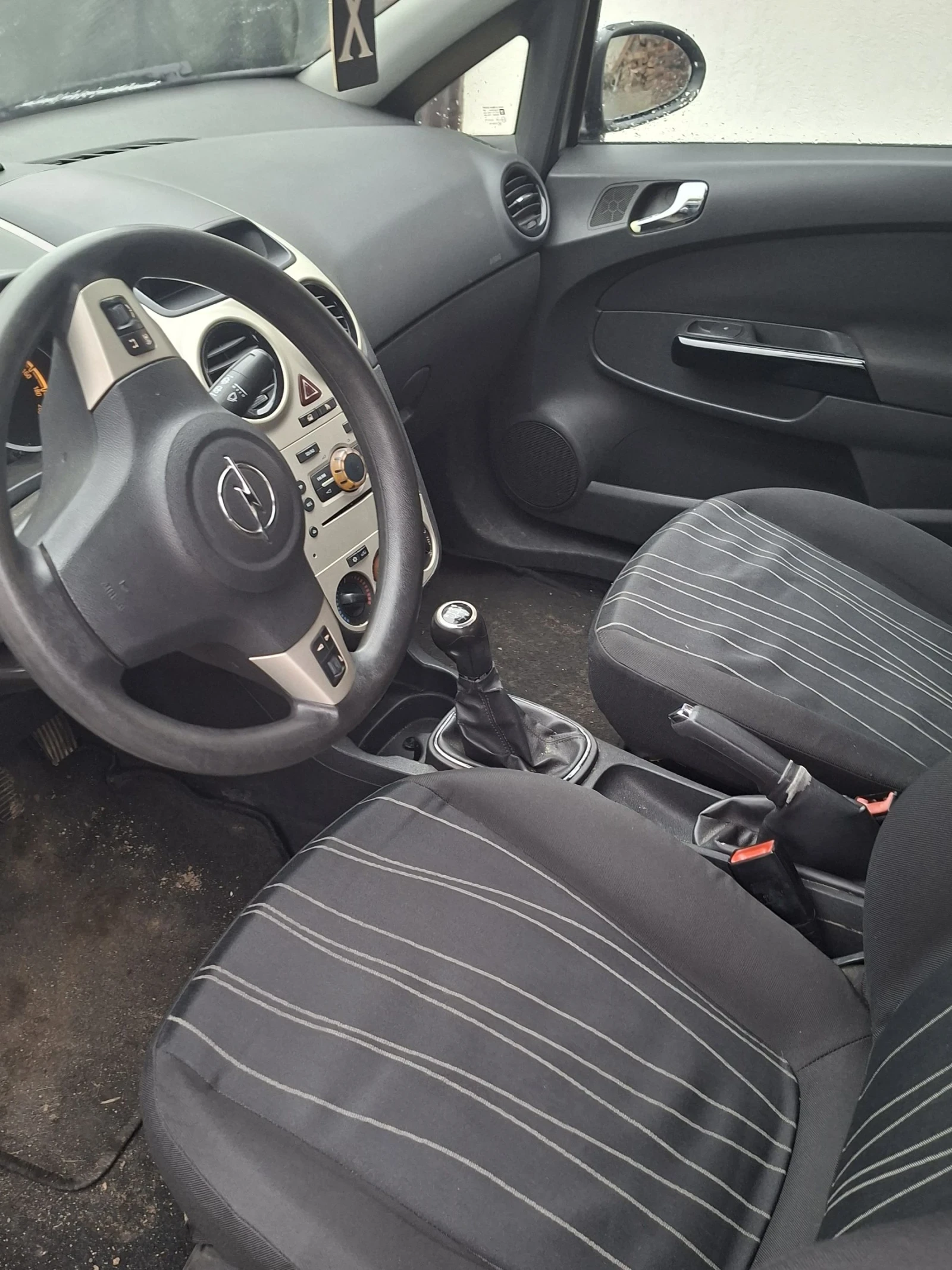 Opel Corsa  - изображение 9