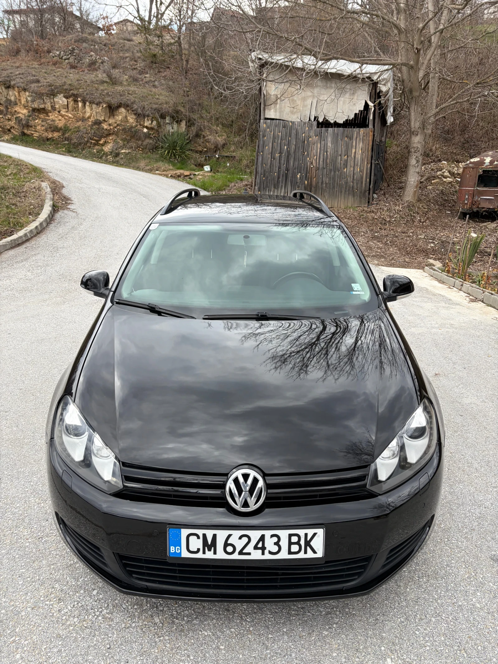 VW Golf 1.6TDI 105 коня, снимка 2 - Автомобили и джипове - 53983315