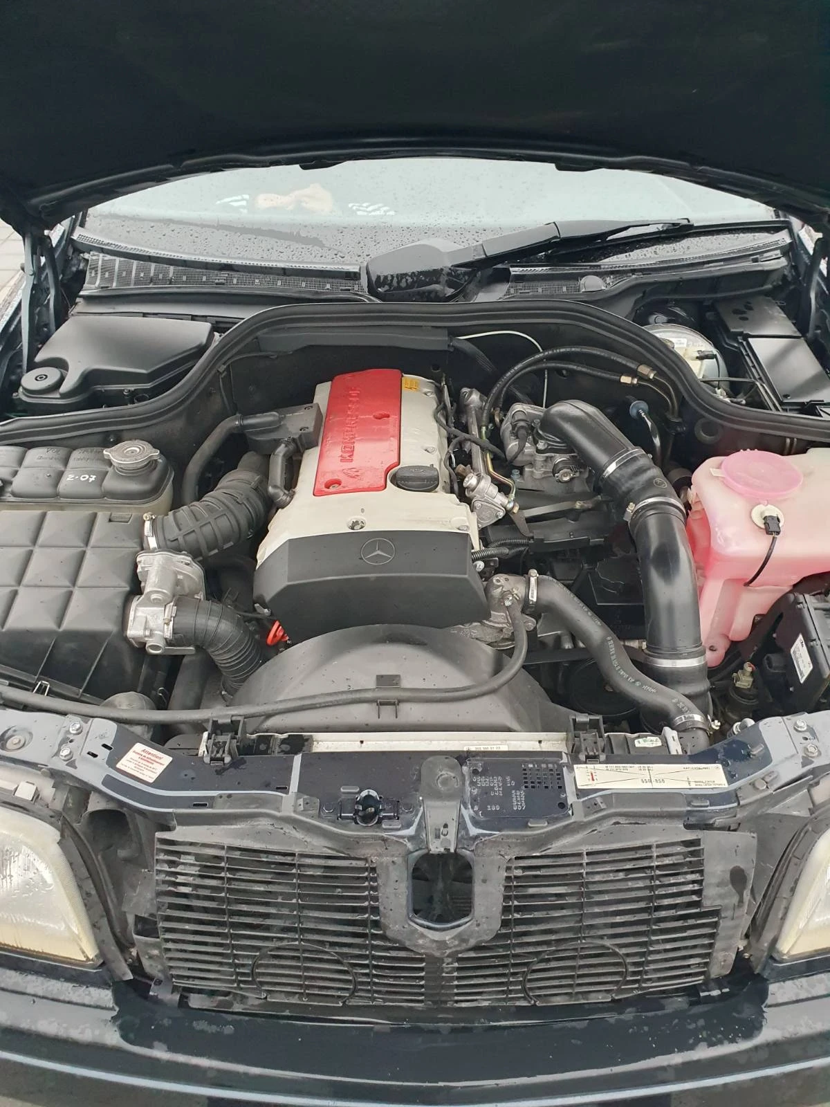 Mercedes-Benz C 200 Kompressor , снимка 7 - Автомобили и джипове - 53990572