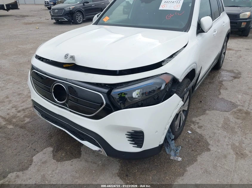 Mercedes-Benz EQB 300 Suv 4Matic, снимка 6 - Автомобили и джипове - 54141037