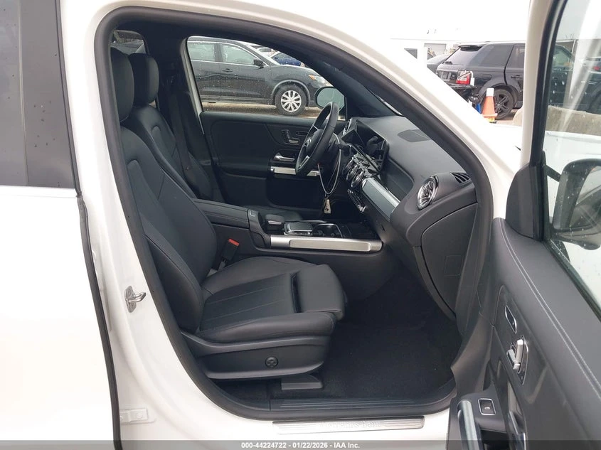 Mercedes-Benz EQB 300 Suv 4Matic, снимка 5 - Автомобили и джипове - 54141037