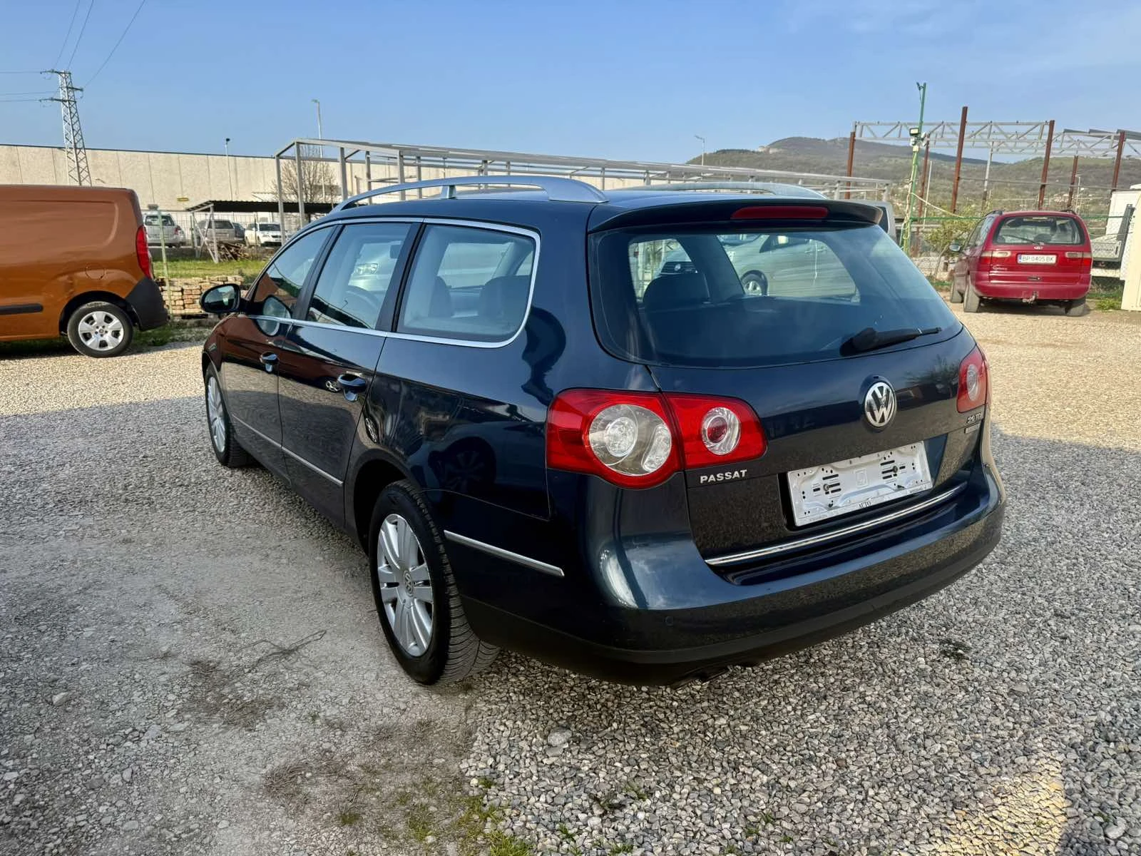 VW Passat 2.0TDI 4x4 HighLine КОЖА, снимка 5 - Автомобили и джипове - 54223123