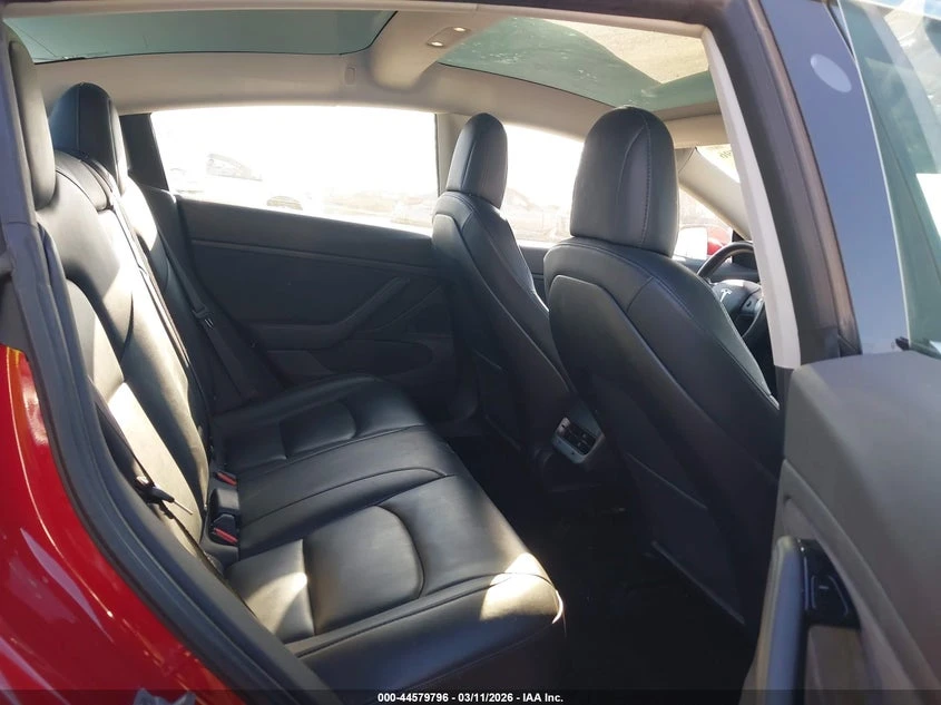 Tesla Model 3 Long Range Battery AWD, снимка 8 - Автомобили и джипове - 54241222