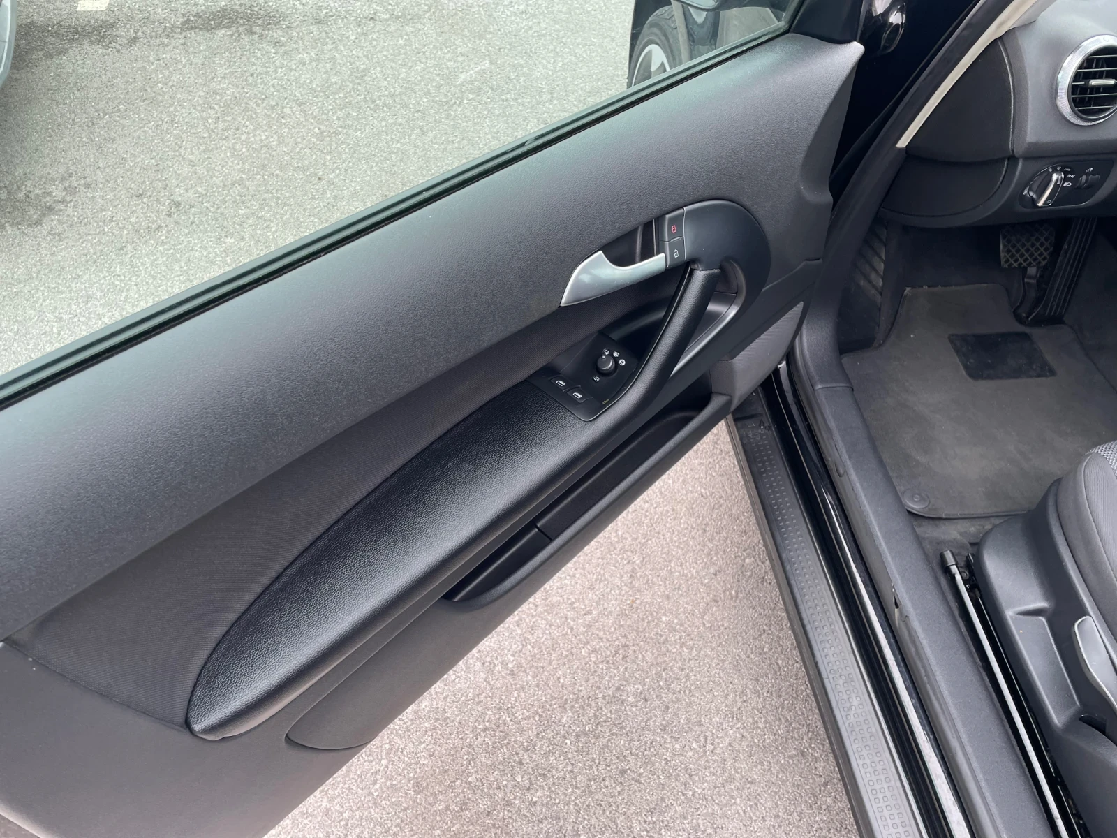 Audi A3 1.9TDI. DSG AVTOMATIK, снимка 9 - Автомобили и джипове - 54683122