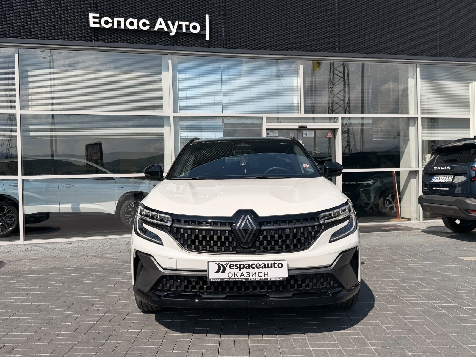 Renault Austral E-tech full hybrid 200 к.с.  , снимка 2 - Автомобили и джипове - 55086016