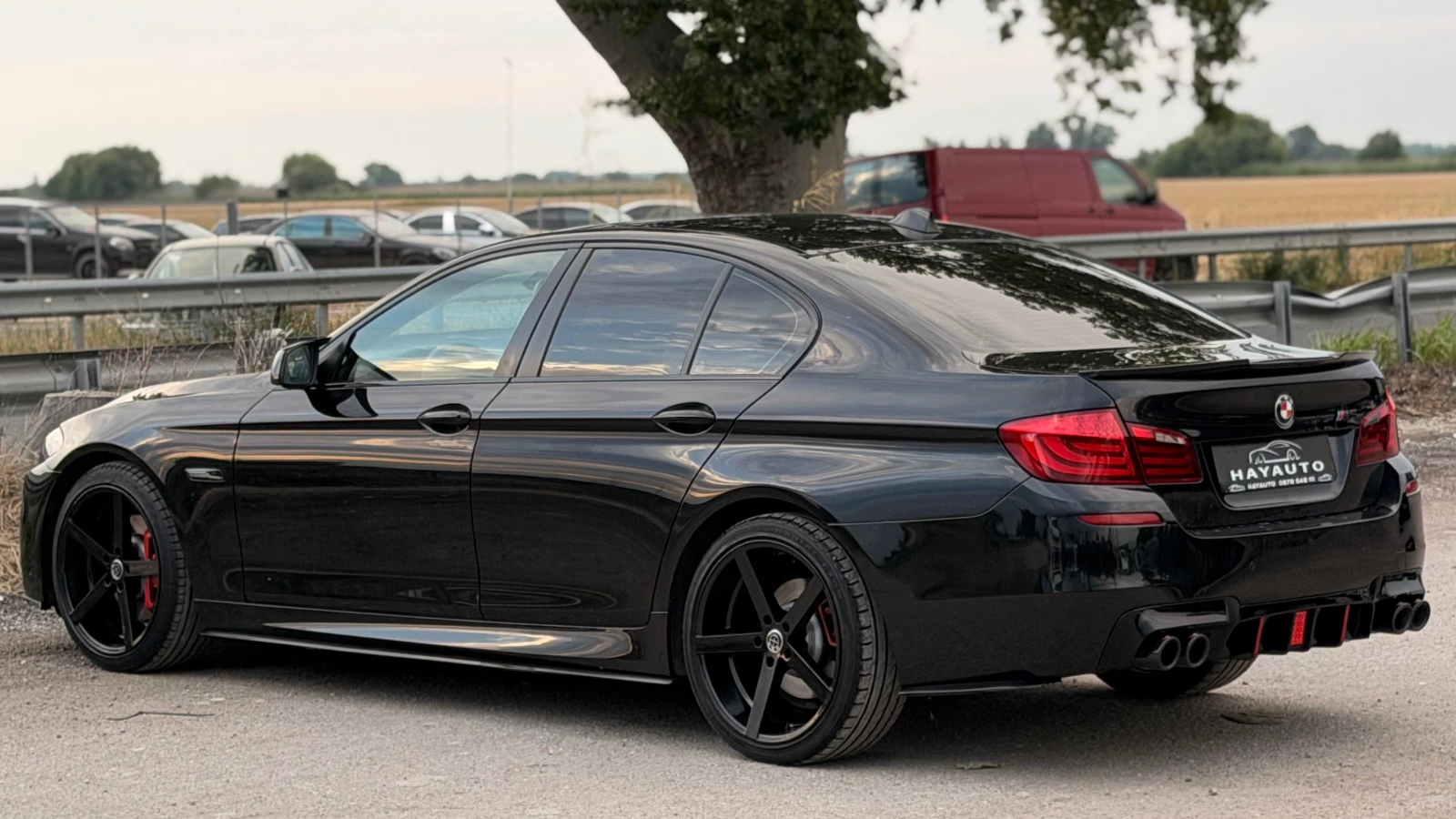 BMW 530 d= M-performance= HUD= Keyless= , снимка 7 - Автомобили и джипове - 55146089