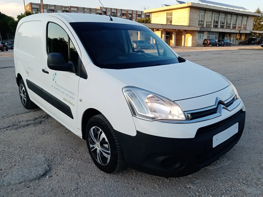 Citroen Berlingo 1.6HDI Климатик, снимка 2 - Автомобили и джипове - 55388057