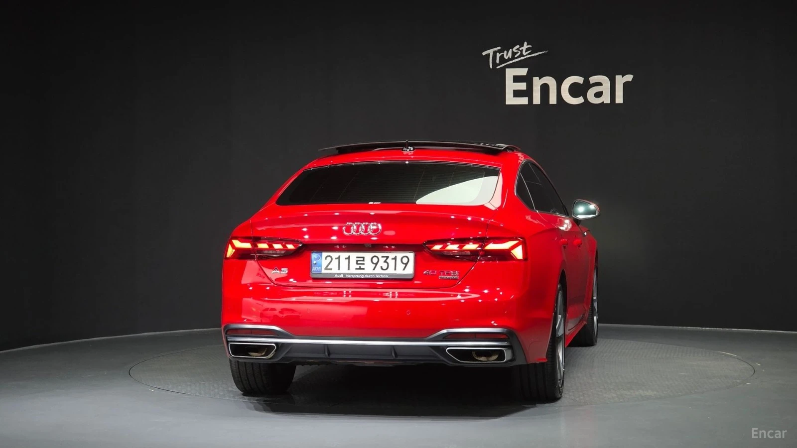 Audi A5 40 TFSI QUATTRO SPORTBACK, снимка 4 - Автомобили и джипове - 55465899