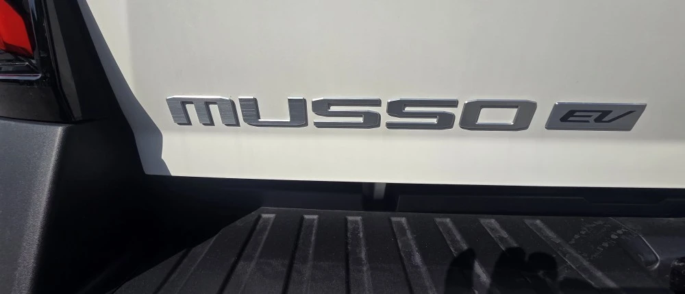 KGM Musso EV 4x4  НАЛИЧЕН, снимка 12 - Автомобили и джипове - 55649648