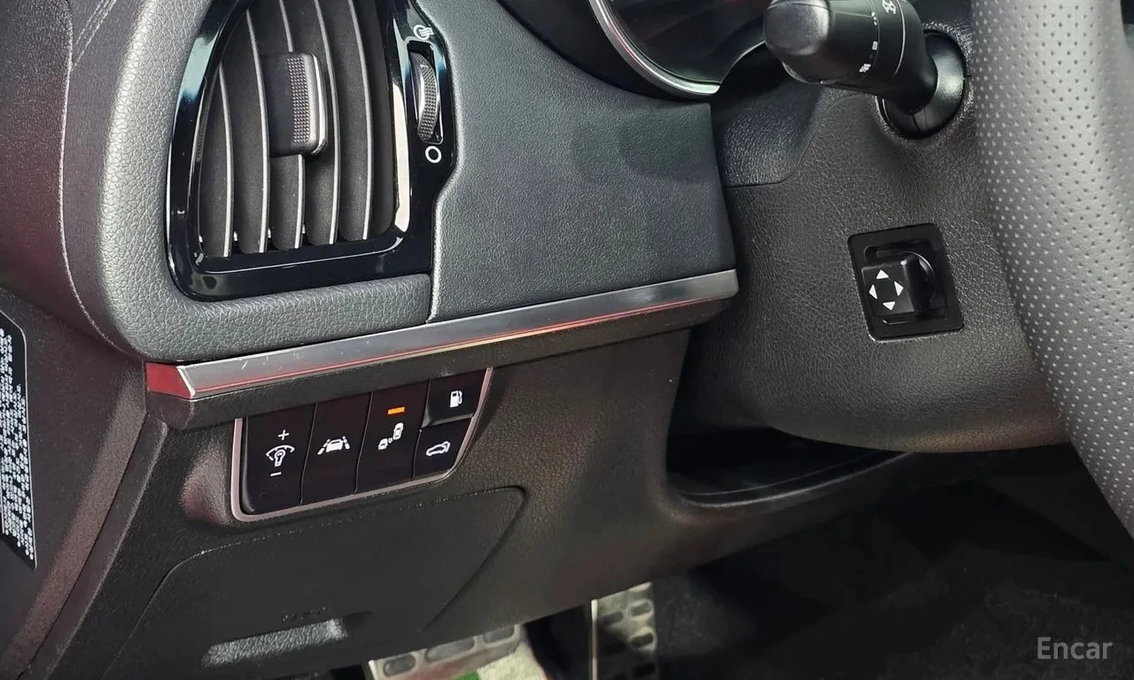 Kia Stinger * 3.3 Turbo AWD * КРАЙНА ЦЕНА ДО БЪЛГАРИЯ, снимка 14 - Автомобили и джипове - 55834176