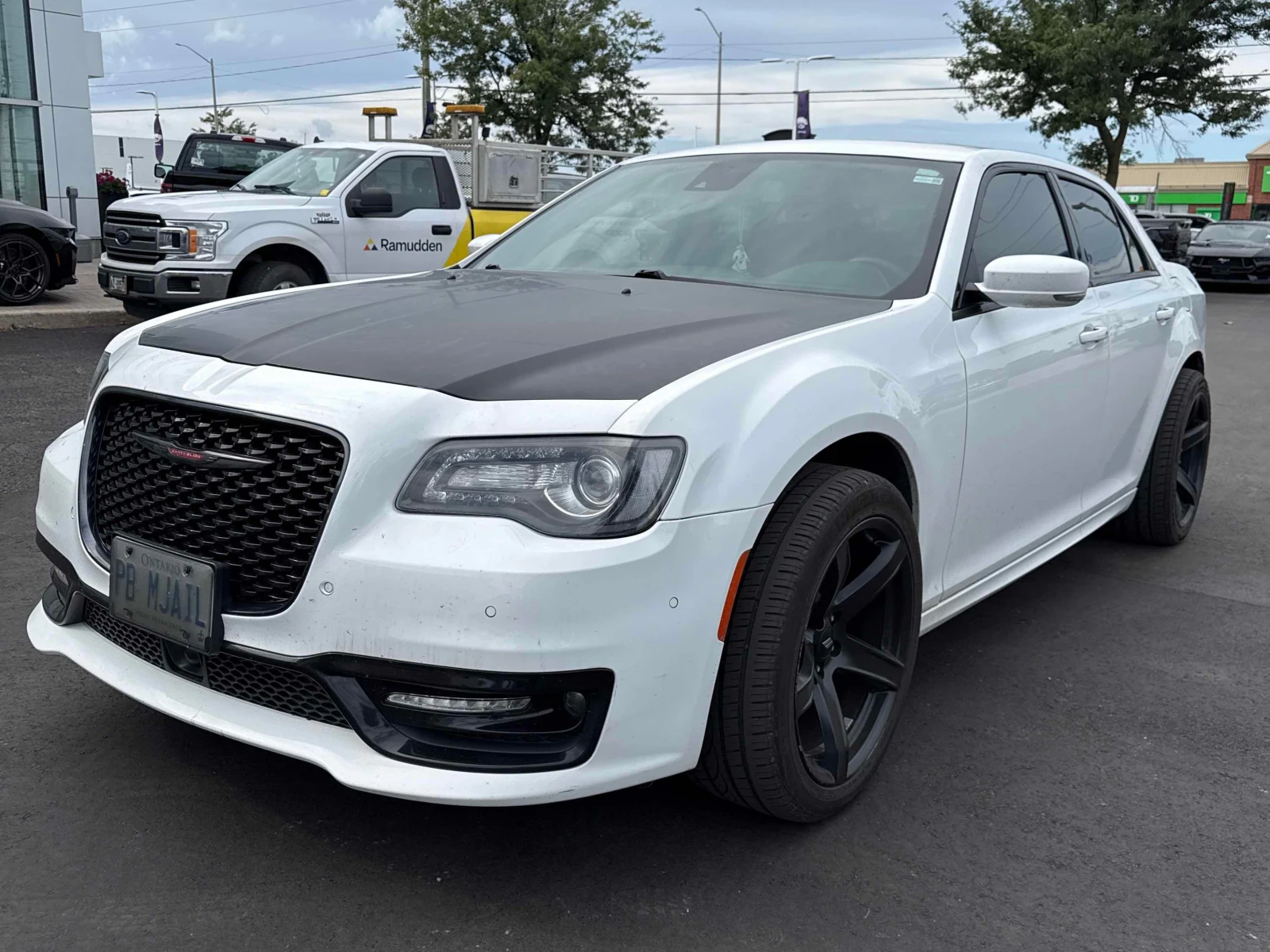 Chrysler 300c * 300S * CARFAX * ОПЦИЯ ЗА ФИНАНСИРАНЕ