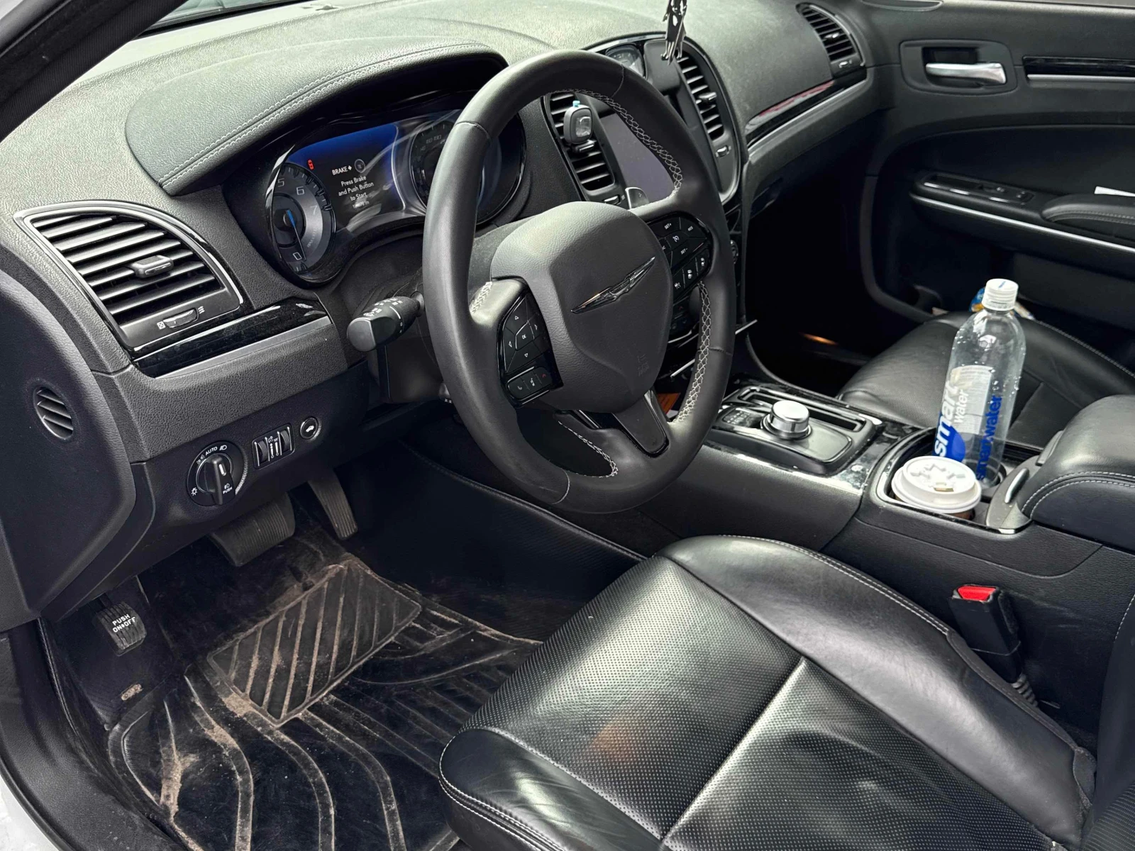 Chrysler 300c * 300S * CARFAX * ОПЦИЯ ЗА ФИНАНСИРАНЕ, снимка 5 - Автомобили и джипове - 56025496