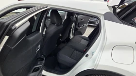 Toyota C-HR 1.8 HYBRID, снимка 10