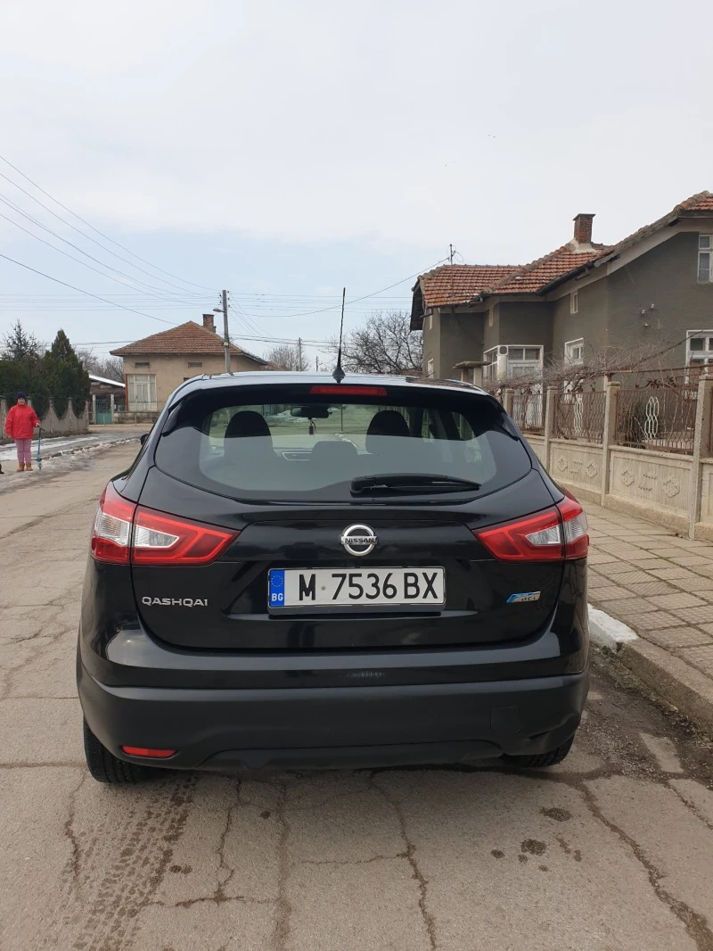 Nissan Qashqai dCi, снимка 4 - Автомобили и джипове - 47269388