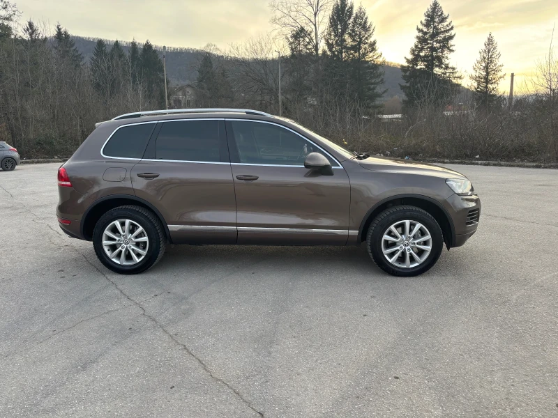 VW Touareg 3.0 , снимка 3 - Автомобили и джипове - 49022700