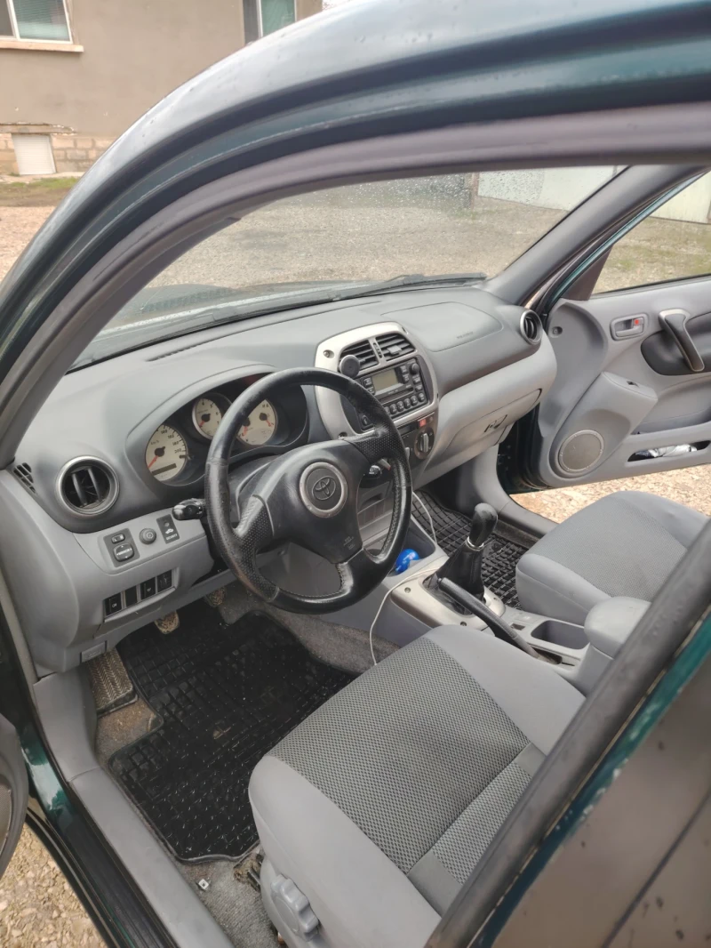 Toyota Rav4, снимка 9 - Автомобили и джипове - 52965553