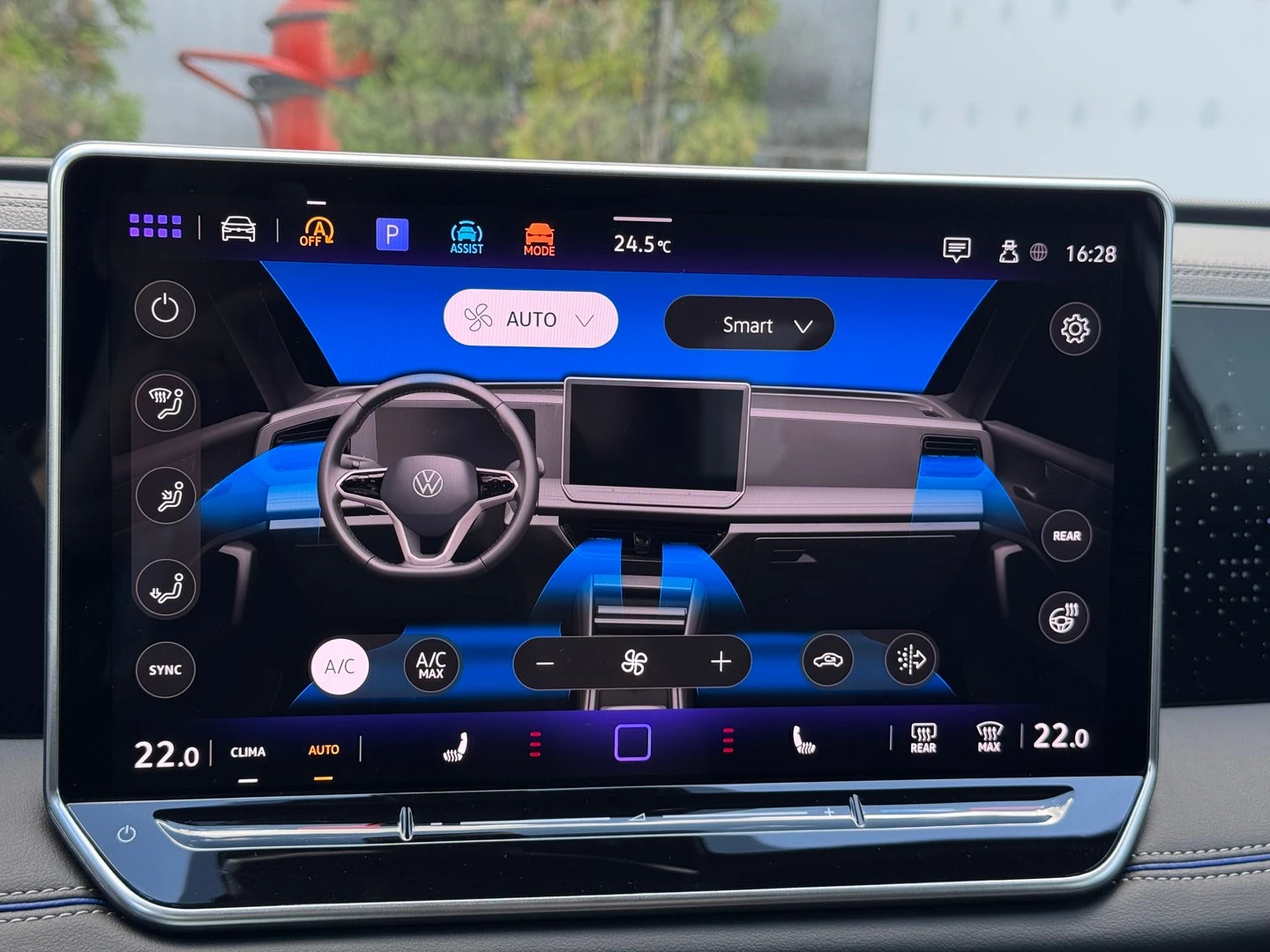 VW Tiguan R-Line 2.0 TDI SCR 4MOTION DSG | Mobile.bg � ����������� 11