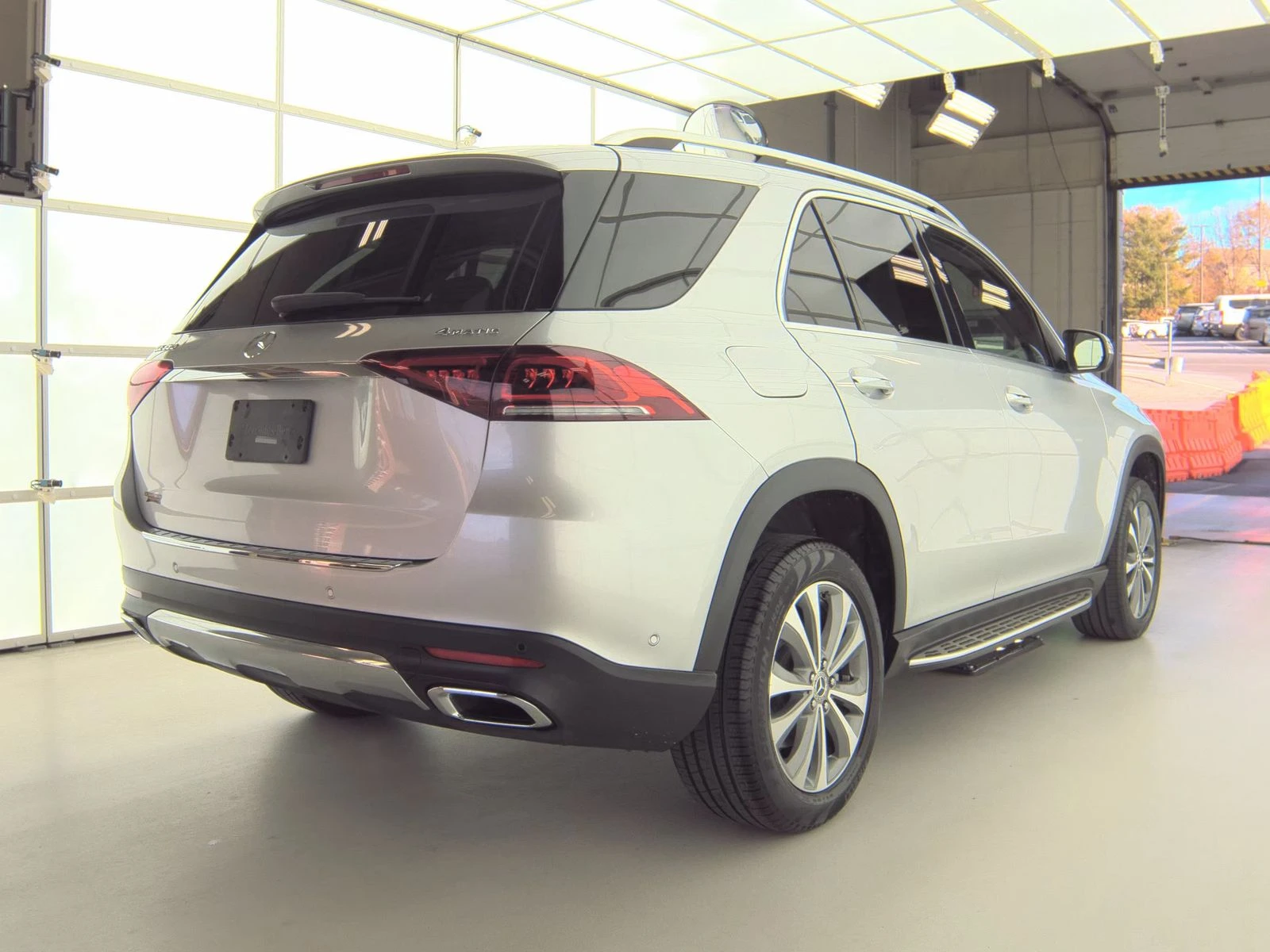 Mercedes-Benz GLE 350 4MATIC - изображение 4