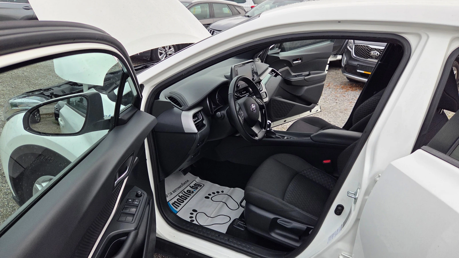 Toyota C-HR 1.8 HYBRID - изображение 9