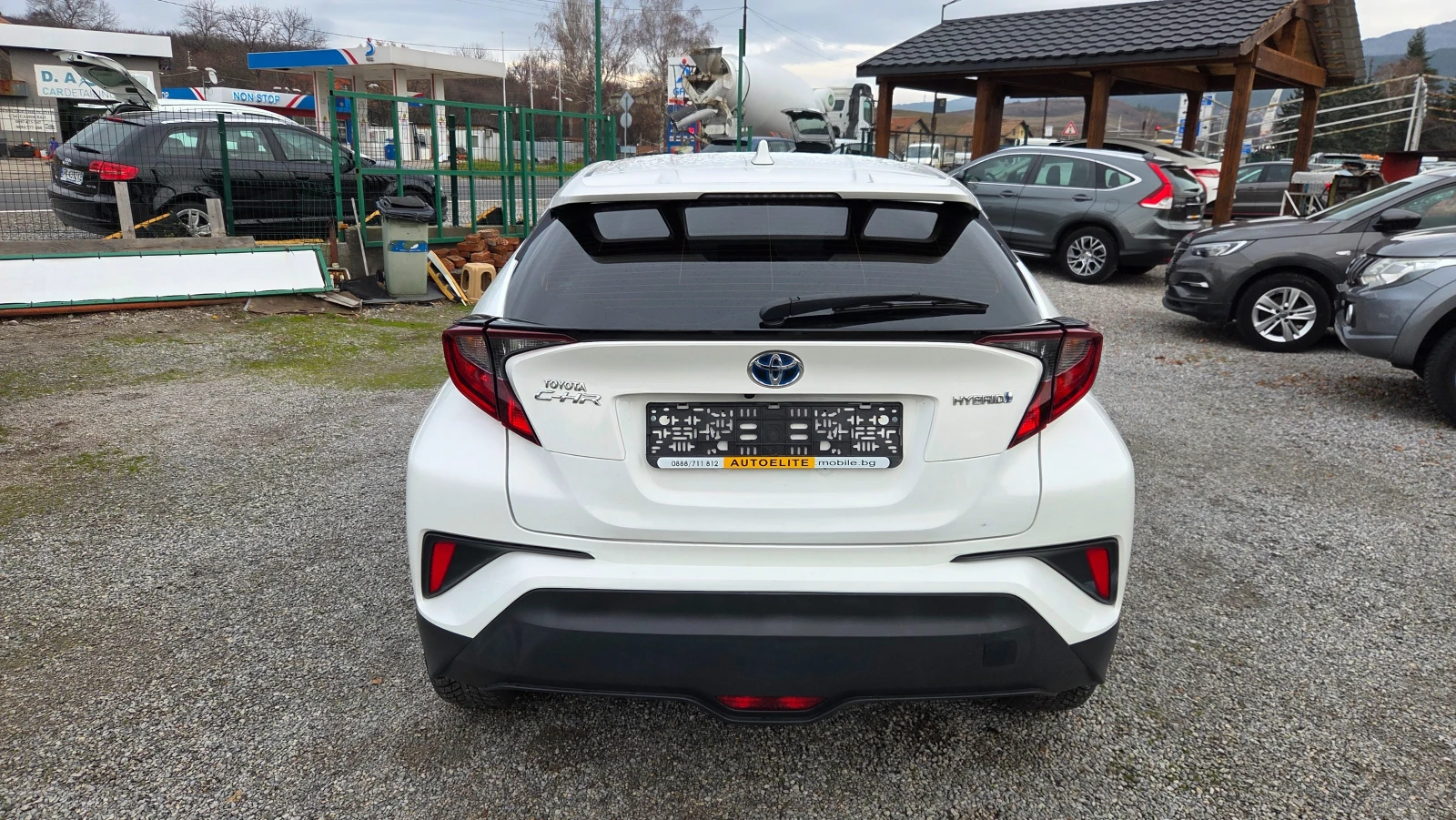 Toyota C-HR 1.8 HYBRID - изображение 8