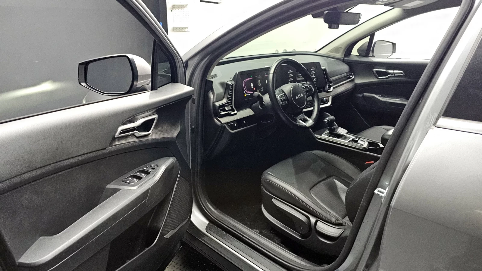 Kia Sportage 2024* PRESTIGE* КРАЙНА ЦЕНА, снимка 8 - Автомобили и джипове - 54378320