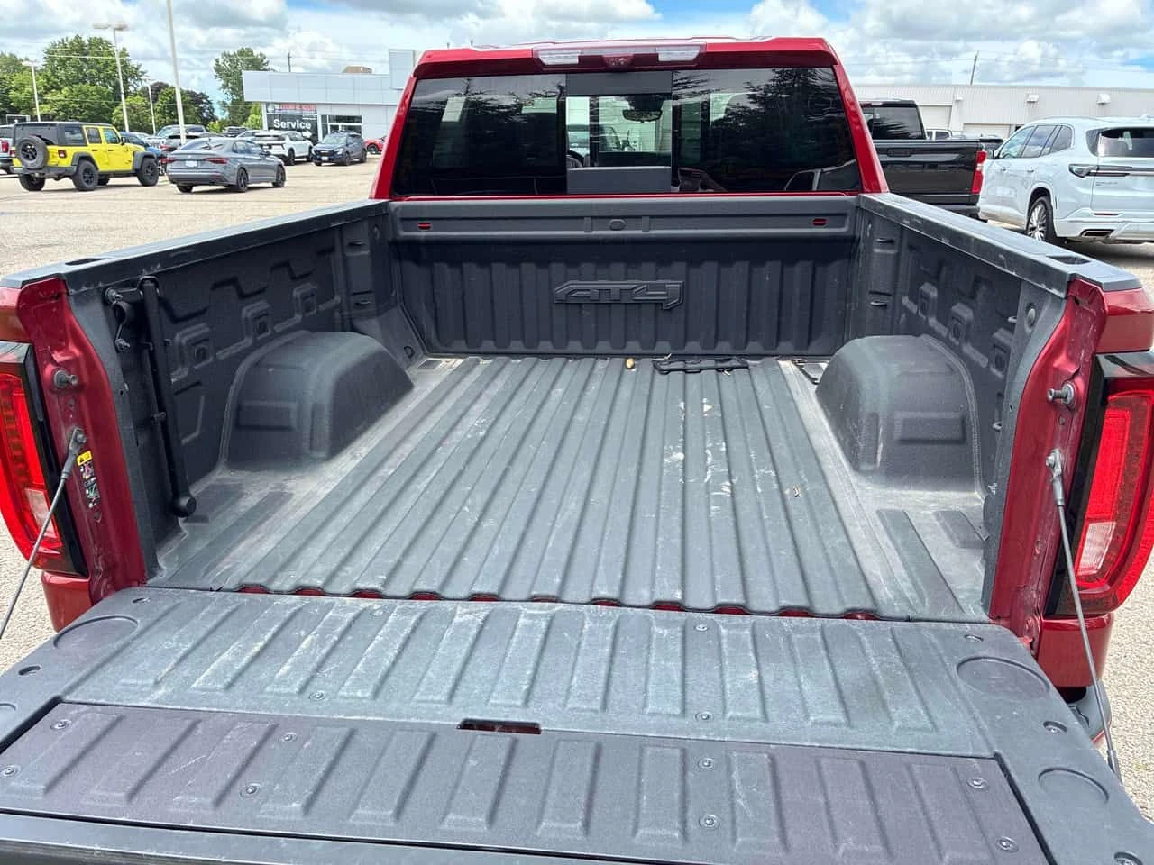 Gmc Sierra * AT4 * АВТОКРЕДИТ БЕЗ ПЪРВОНАЧАЛНА ВНОСКА* , снимка 12 - Автомобили и джипове - 54936940
