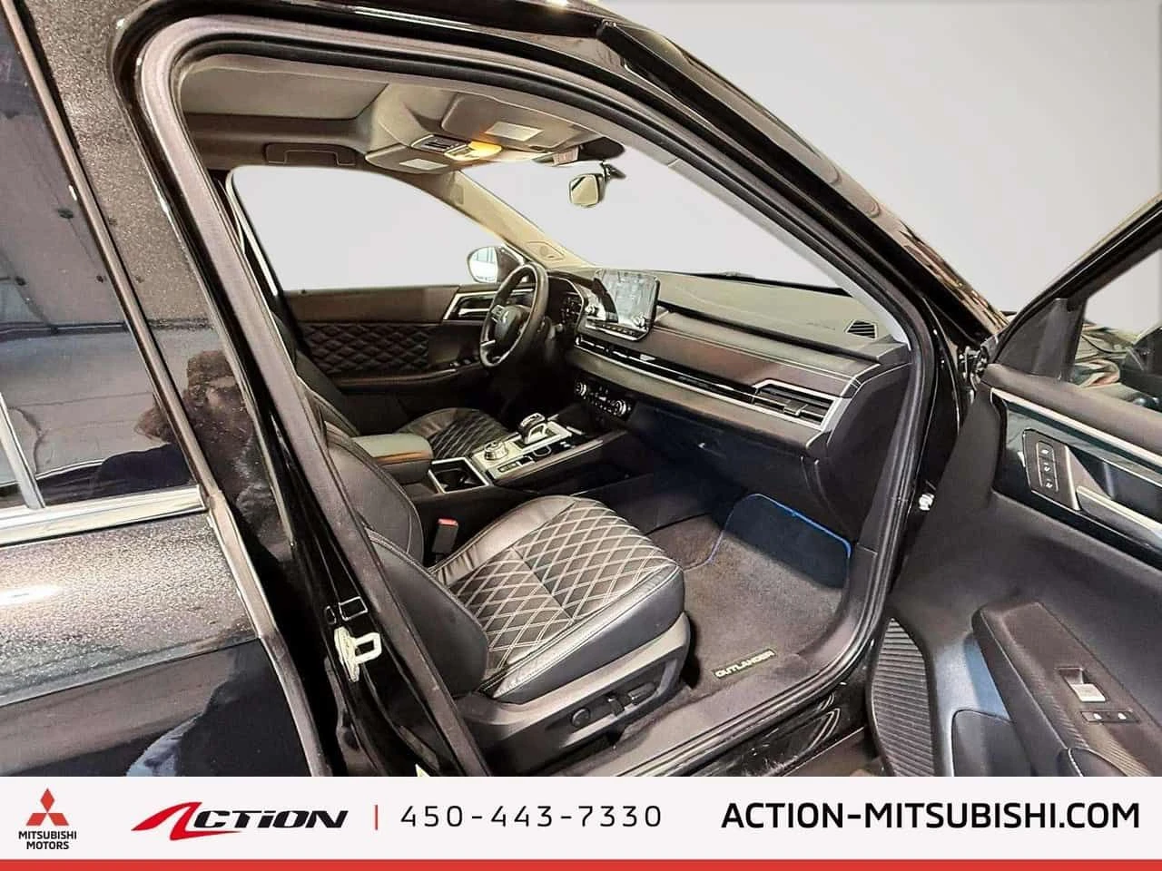 Mitsubishi Outlander GT S AWC Plug in Hybrid , снимка 13 - Автомобили и джипове - 55013260