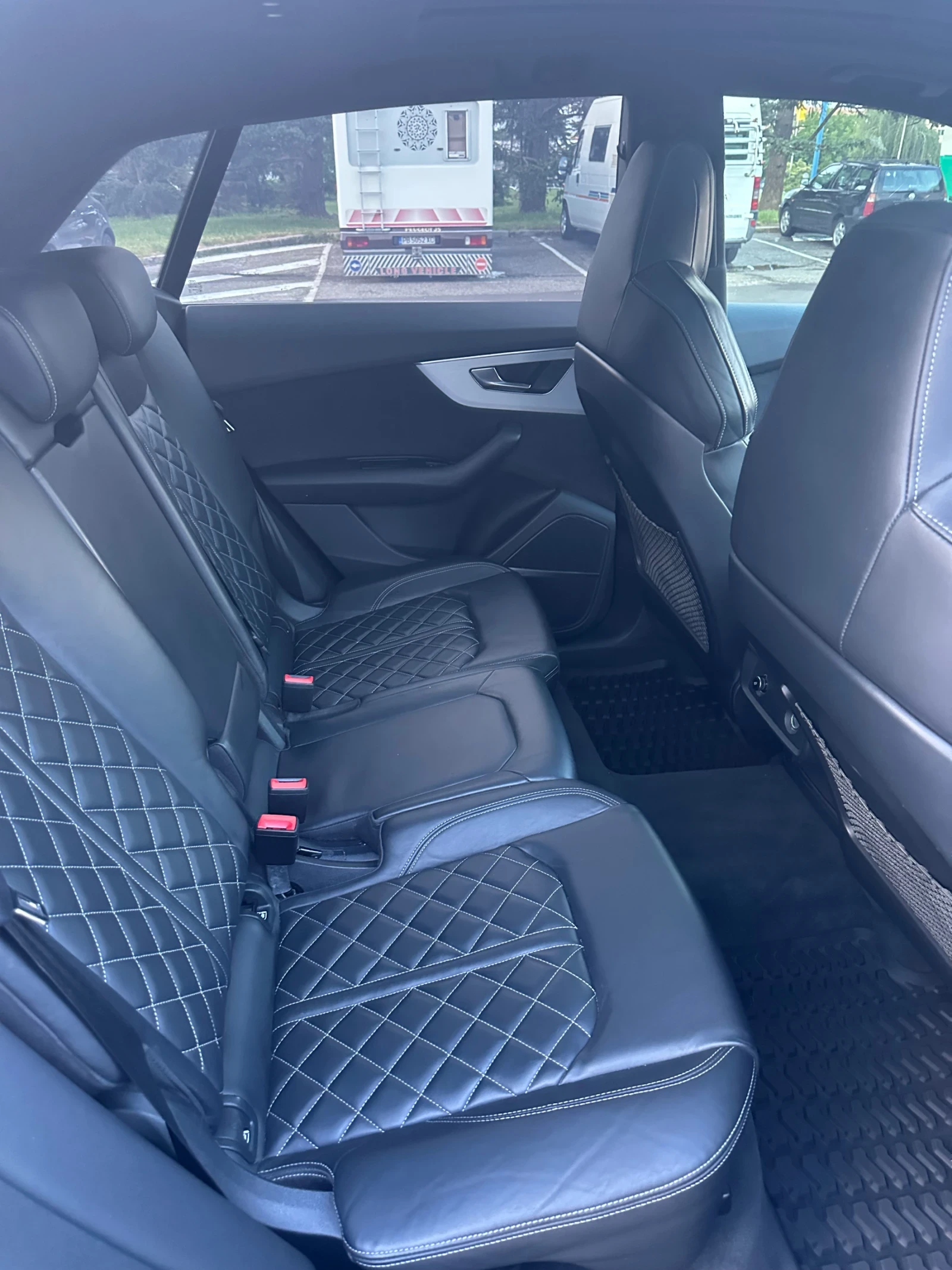 Audi Q8, снимка 8 - Автомобили и джипове - 55015865